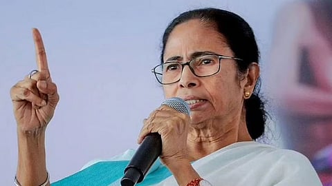 West Bengal News: ममता बॅनर्जी सरकारला मोठा झटका, २०१० पासूनचे सर्व ओबीसी प्रमाणपत्रे रद्द;  हायकोर्टाचा निर्णय!