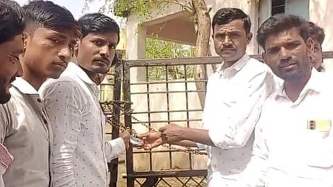 Beed Latest Marathi News