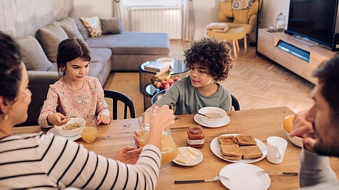Positive parenting tips in Marathi