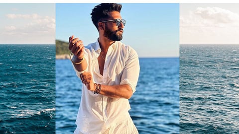Vicky Kaushal Birth wishes for his Dad