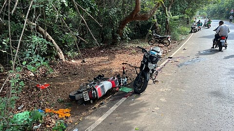 two youth passes away in a road accident near mahableshwar