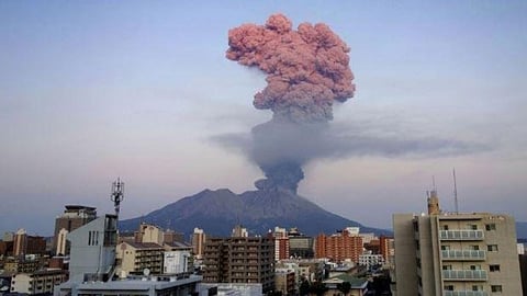 japan sakurajima volcano erupts on island of kyushu. 