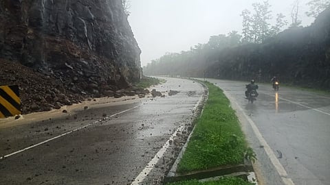 nagpur tuljapur highway, landslide, rain 