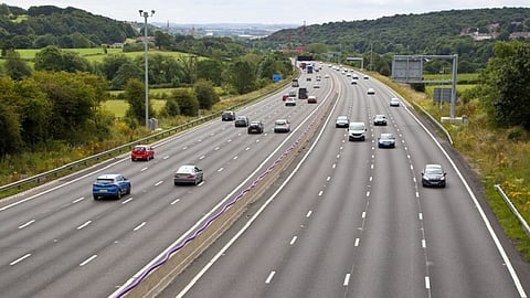 Mumbai-Pune Express Way: मुंबई-पुणे एक्स्प्रेस वे होणार १० पदरी, प्रवास होईल आणखी सुसाट; काय आहे मेगाप्लान? 