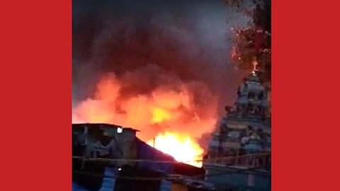 Mumbai Fire Incident : मुंबईत अग्नितांडव! रे रोड परिसरातील झोपडपट्टीला भीषण आग 