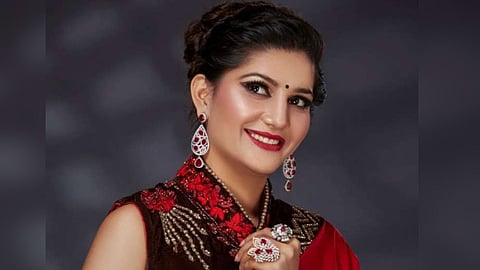 Sapna Choudhary
New Video goes viral