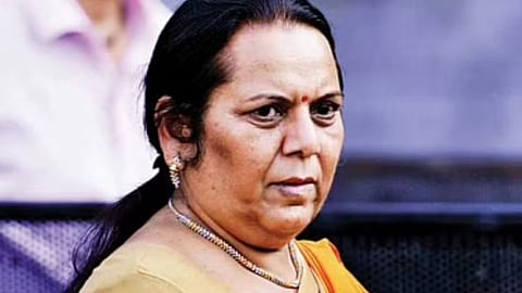 Neelam Gorhe removed from Yuva sena Shivsena Whatsapp Group 