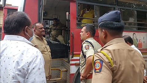 raigad news, surat mahad bus, gujarat, mahad, guthka