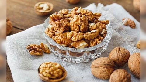 Soaked Walnuts Benefits