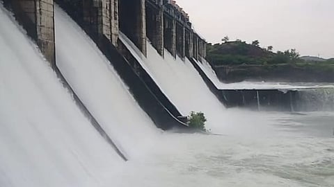 Mula Dam , Rahuri