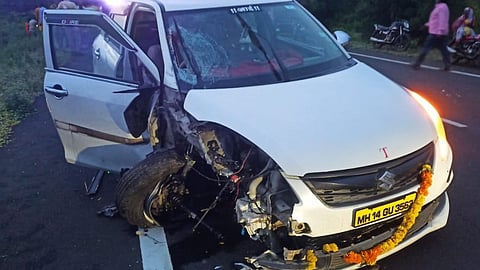 nanded , accident, youth, car, two wheller , police , hospital, injured
