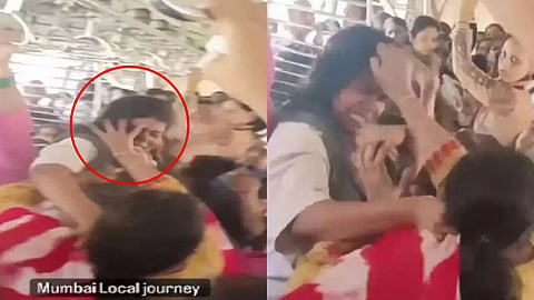 Mumbai Local Train Women Fight Video