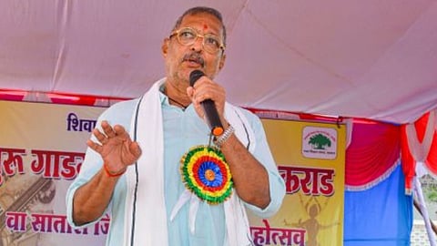 Nana Patekar , Karad, SGM College, Caste & Religion.