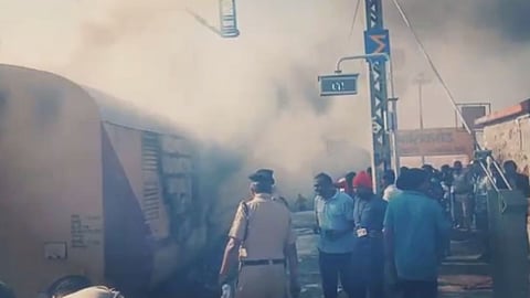 Nashik Train Fire