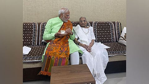 PM Modi meets mother Heeraben Modi in Gandhinagar