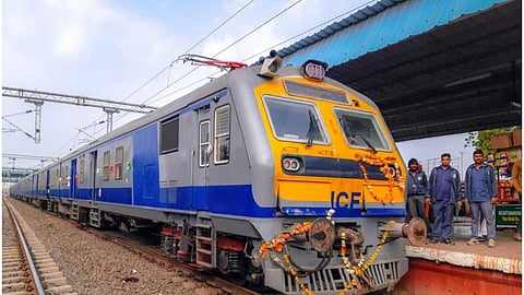 Pune - Bhusaval Train