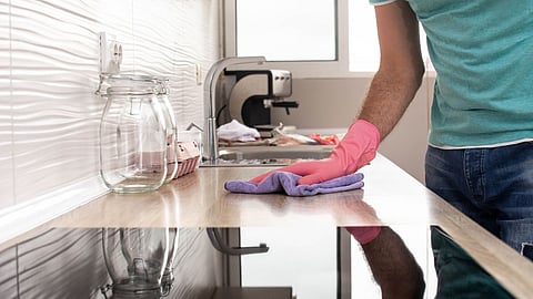 Kitchen Cleaning 