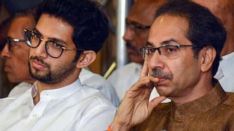 Uddhav Thackeray vs Eknath Shinde  Shivsena Name bow and arrow Symbol