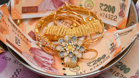 Gold Silver Price Today 1 March 2023