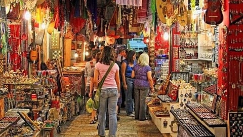 Street Shopping