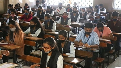 Class 12 Maths Exam: 12वीचा गणिताचा पेपर पुन्हा होणार नाही, राज्य शिक्षण मंडळाने केले स्पष्ट