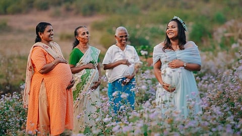 Viral Maternity Photoshoot