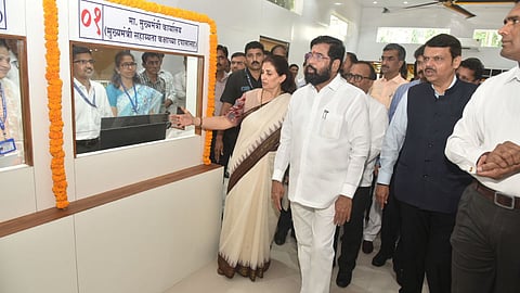 Cm Eknath Shinde Latest News : मंत्रालयात उभारण्यात आलं मध्यवर्ती टपाल केंद्र, मुख्यमंत्री म्हणाले, सामान्यांना होणार फायदा 