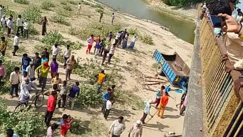 Uttar Pradesh Tractor Accident News 