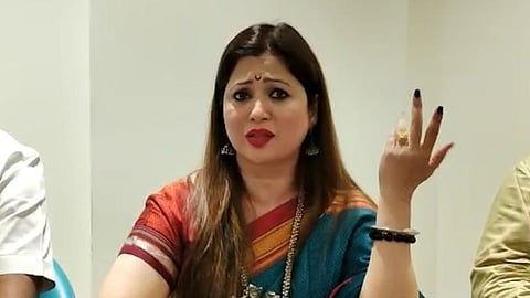 Deepali Sayed News 