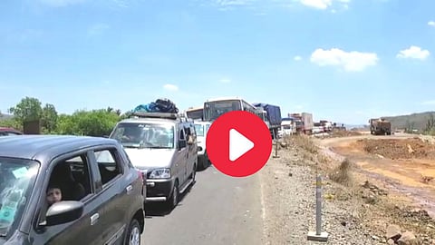 Mumbai-Goa Express Way Traffic Jam