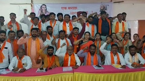 maratha kranti morcha declares andolan form 15 may for maratha reservation