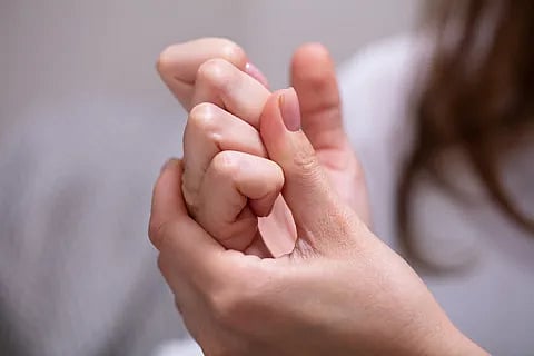 Finger Cracking