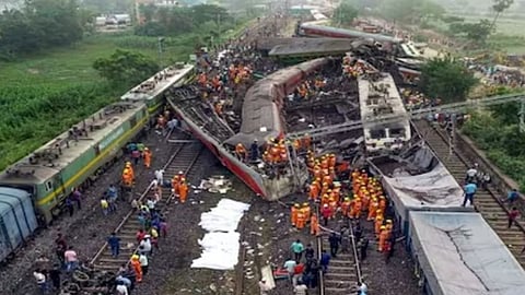 Coromandel Express Train Accident Odisha