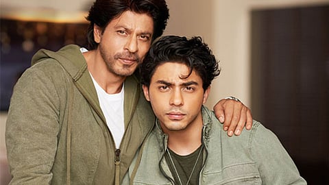Aryan Khan Web Series Shooting Started Shah Rukh Khan Reached On Firts Day