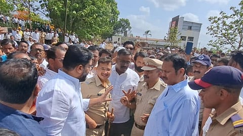 Udayanraje Bhosale, Shivendraraje Bhosale, Satara, satara krushi utpanna bazar samiti building bhoomipujan