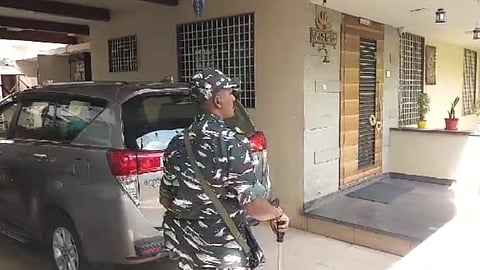 Sangli, Enforcement Directorate Officers In Sangli