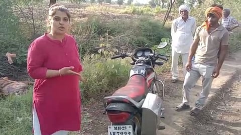 Buldhana Crime news owner killed cow  not giving milk Khamgaon taluka ghanegaon village shocking incident 
