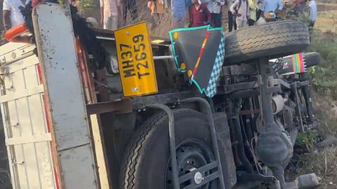 Washim Accident News