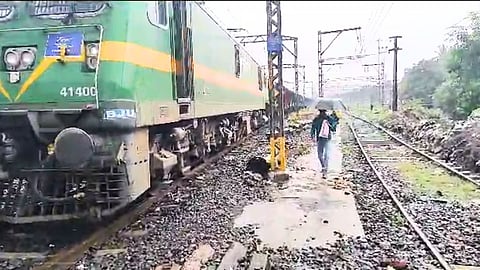 Badlapur - Ambernath Local Train Update