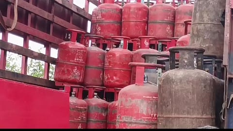 Lonavala News , lpg gas