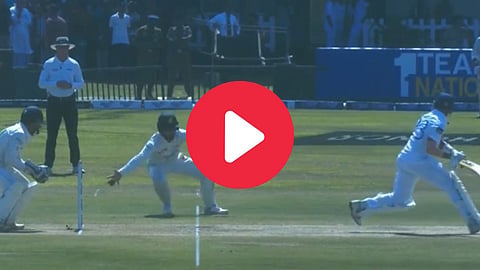 Abdullah Shafique catch