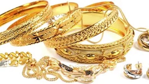 Hingoli, crime news, gold and silver theft case