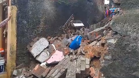 Mumbai House Collapse