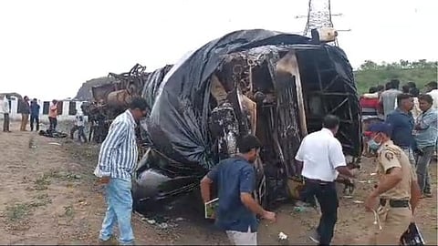 Samruddhi mahamarg Vidarbha Travels Bus Accident Update: