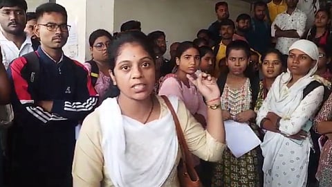 Server Down in Talathi Bharati Exam Centre