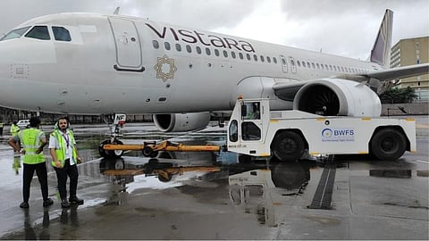vistara aircraft plan engine hit by tow truck Mumbai airport  shocking incident