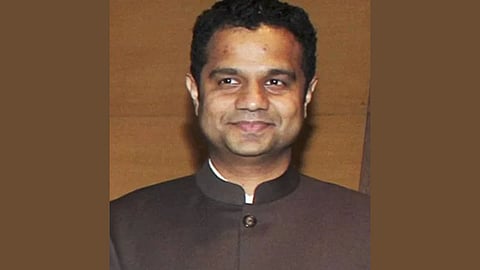 Sujit Patkar News