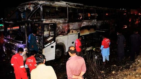 Pakistan Bus Fire