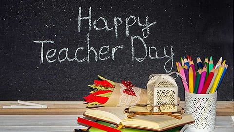 Teacher's Day 2023 Wishes In Marathi 