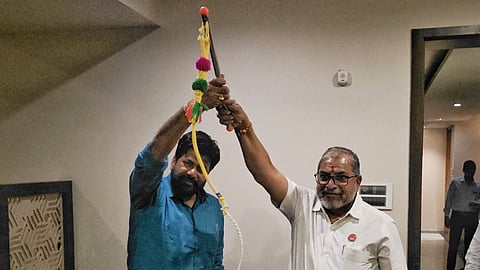 bachchu kadu, raju shetti